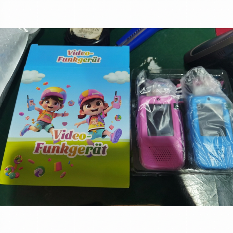 🏆 Last Day Special Price £9.99! 📹 Kids' Video Walkie Talkies – Live Video Chat & 3 Fun Voice Effects