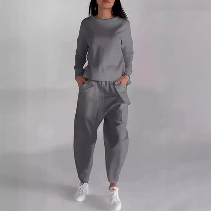 חליפת נשים קז'ואל ספורטיבית עם ריבוי כיסים