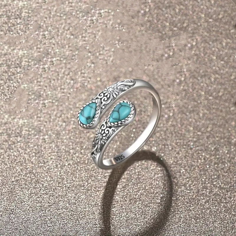 💍 טבעת וינטג׳ בעבודת יד | זירקון טיפתני נוצץ ✨ | לאישה שיודעת מי היא 🌸