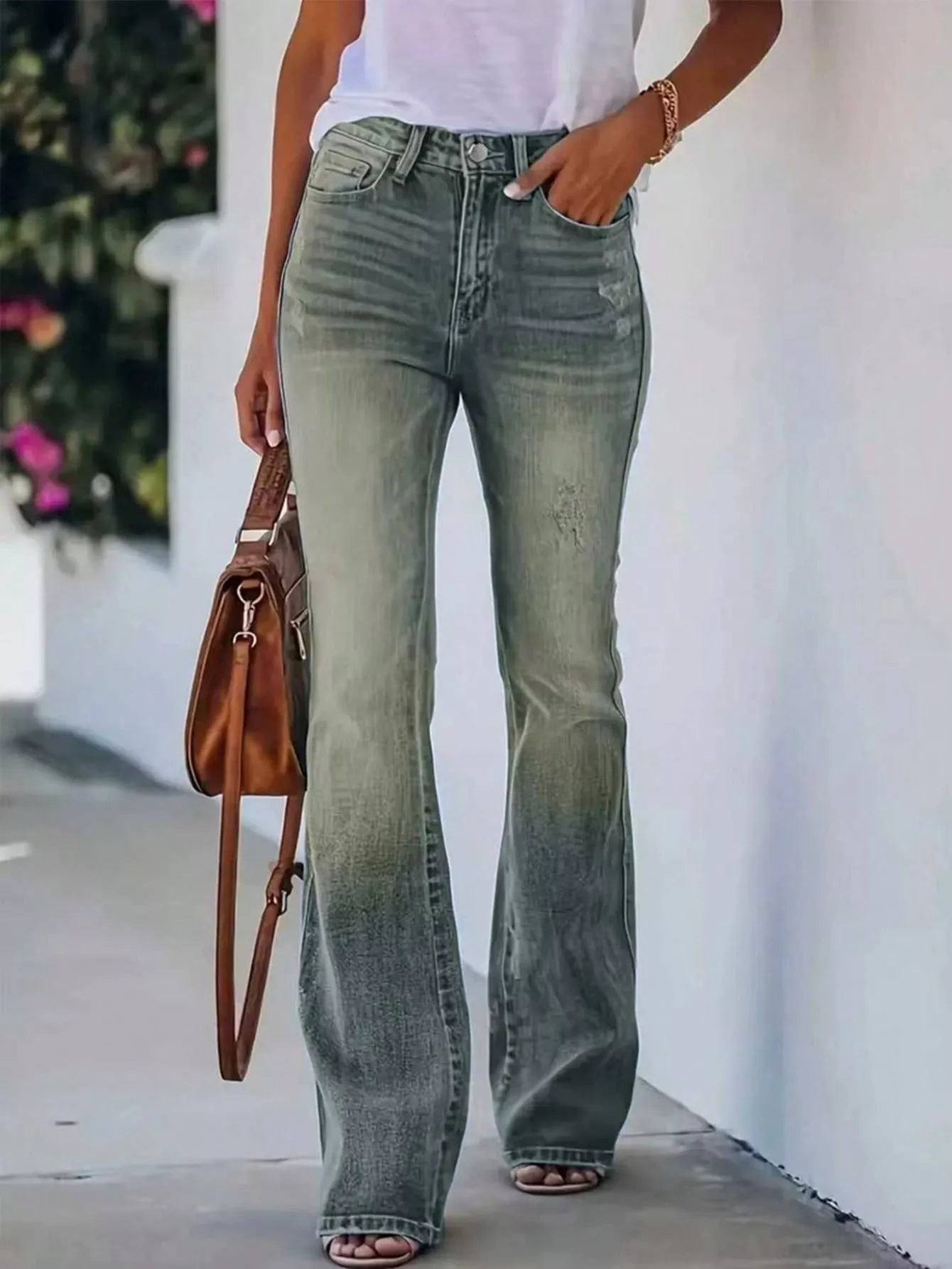 👖✨ ג'ינס בוטקאט עם שליטה בבטן – מחמיא לכל הסגנונות