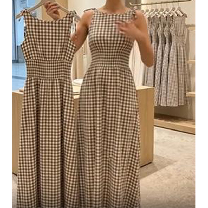 👗✨ שמלת מאקסי רטרו לנשים עם שרוול בועה, צבע אחיד ושסע כתף חשופה 🌸
