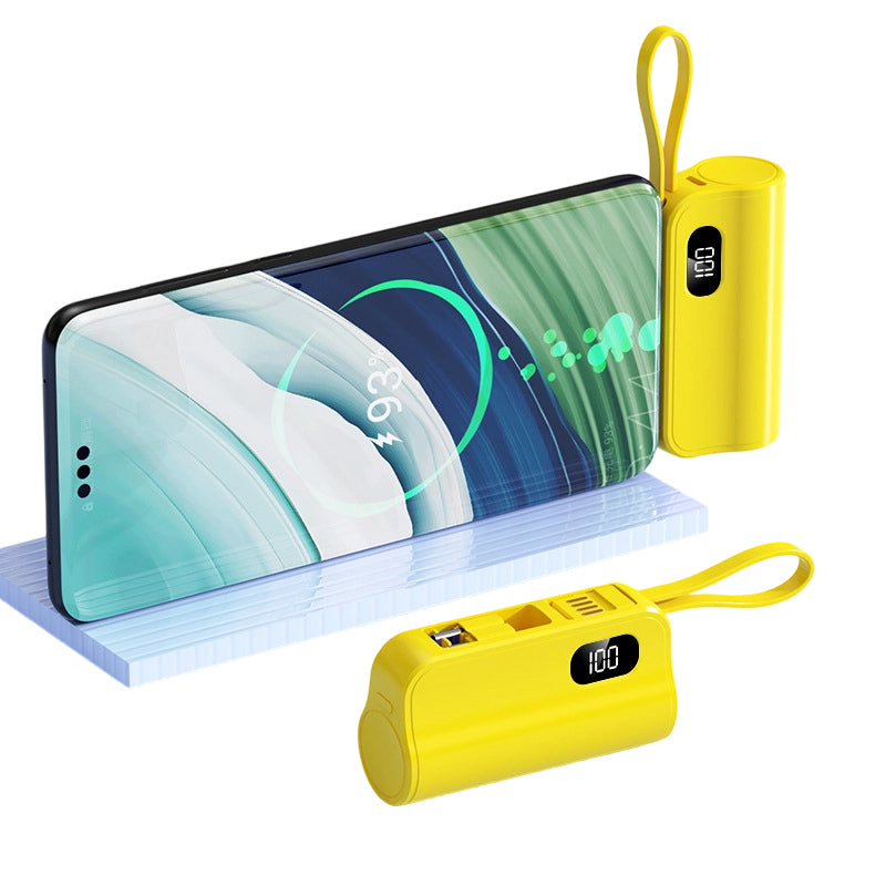 🔋 סוללת גיבוי מיני 5000mAh עם כבל מובנה ומעמד ⚡📱